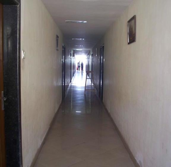 Starihotels Toll Plaza Lonavala 15