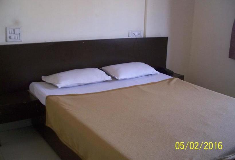 Starihotels Toll Plaza Lonavala 9