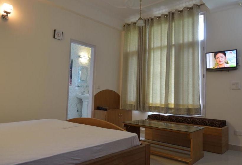 Hotel Whitemushroomkasauli 4