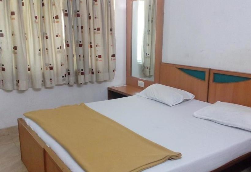 Hotel Rajdhani 13