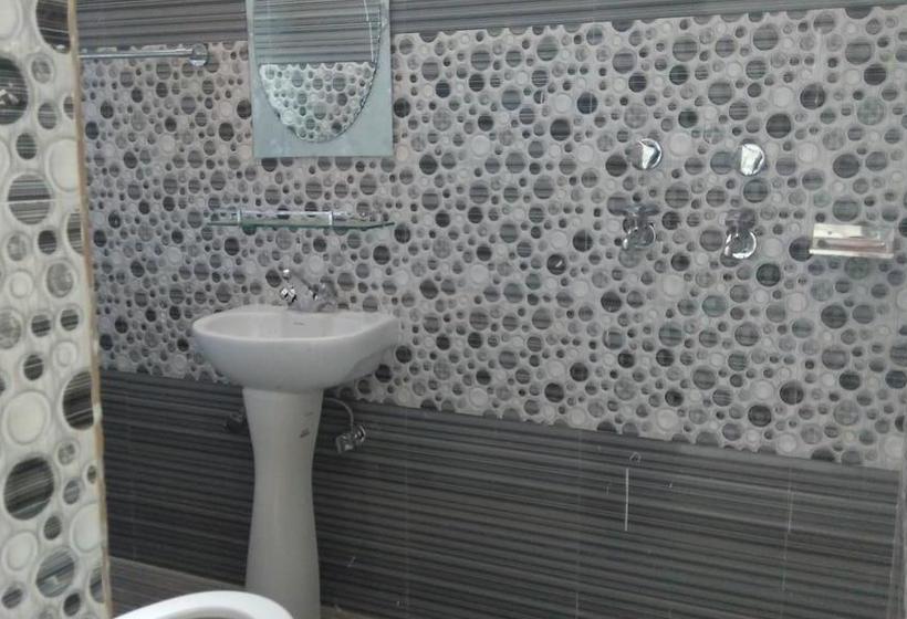 Hostel Sharma Boys Pg 1