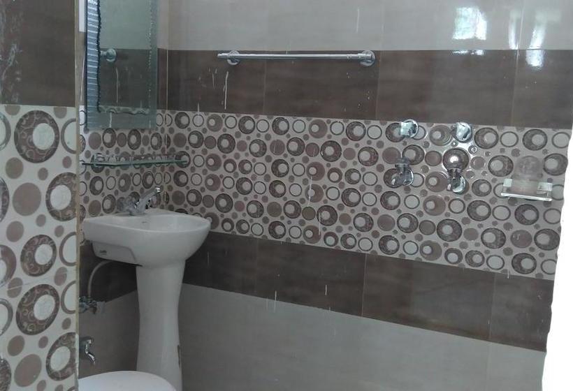 Hostel Sharma Boys Pg 2