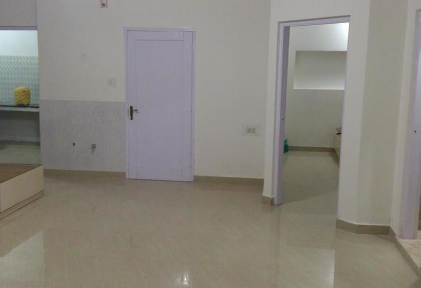 Hostel Sharma Boys Pg 9