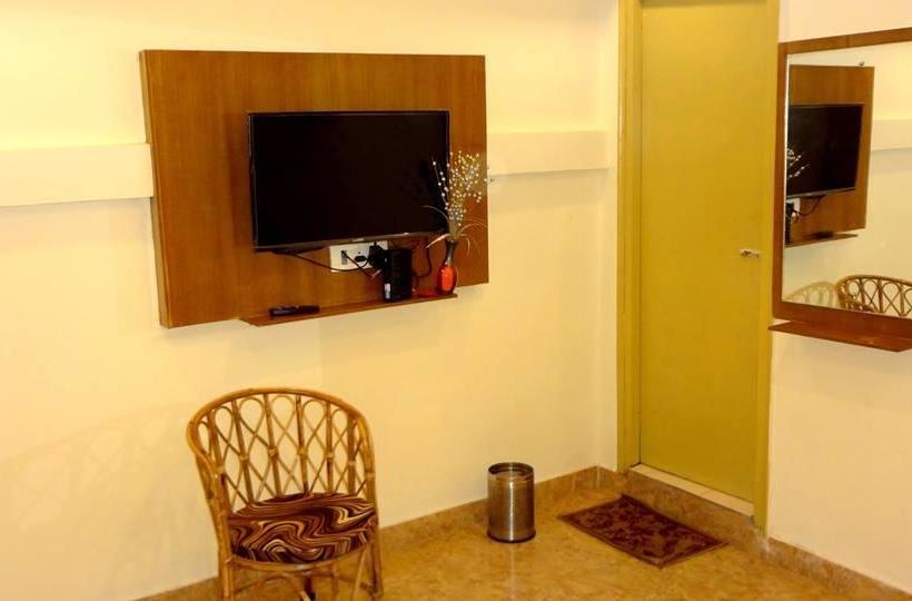 Hôtel Rattans Regency 11