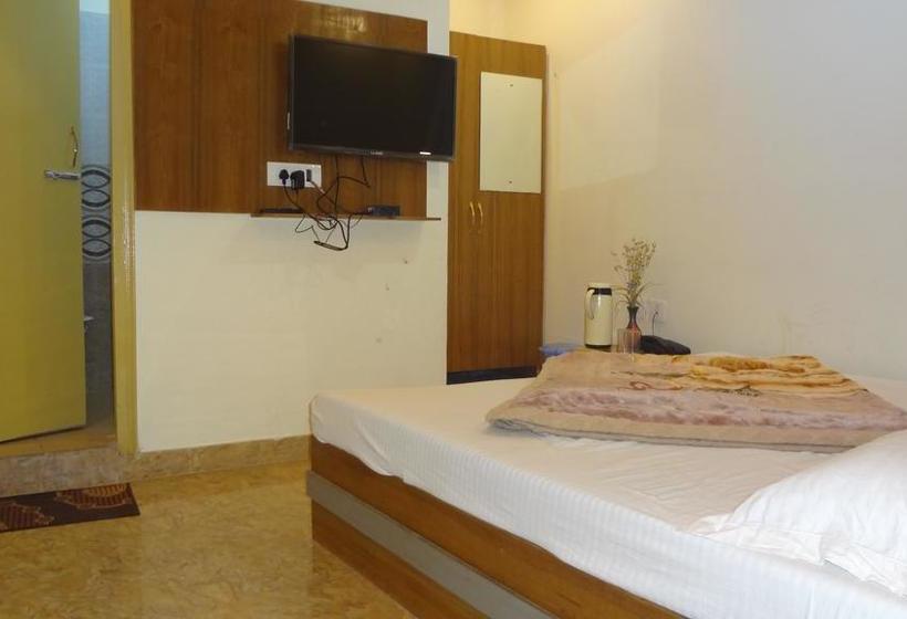 Hôtel Rattans Regency 3