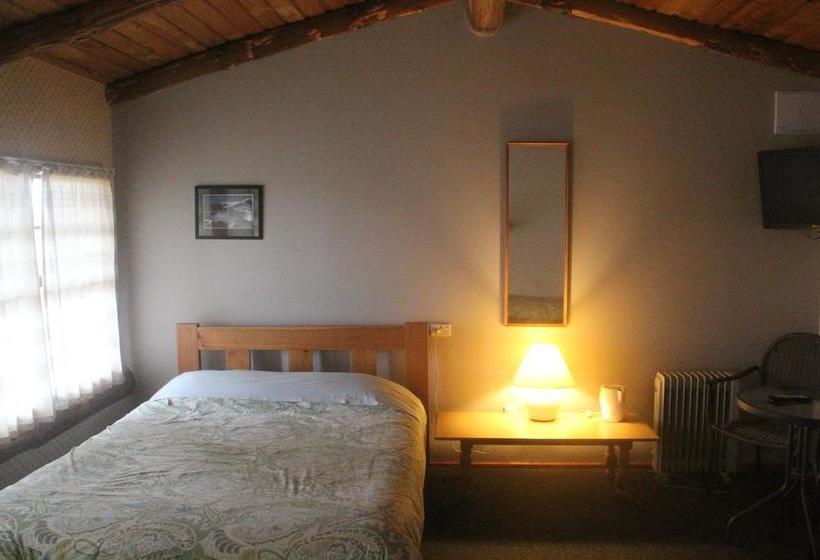 Hostel Barnyard Backpackers Te Anau 12