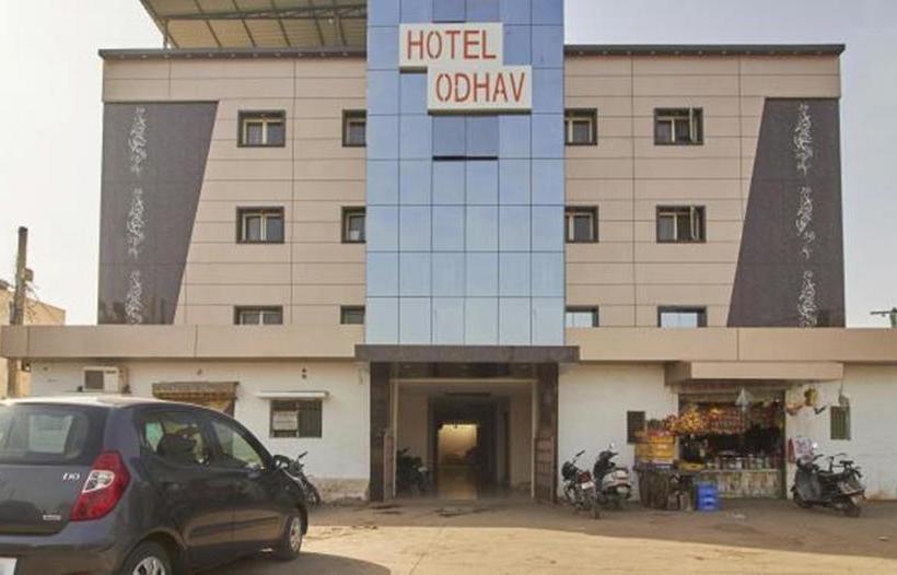 Hotel Odhav 2