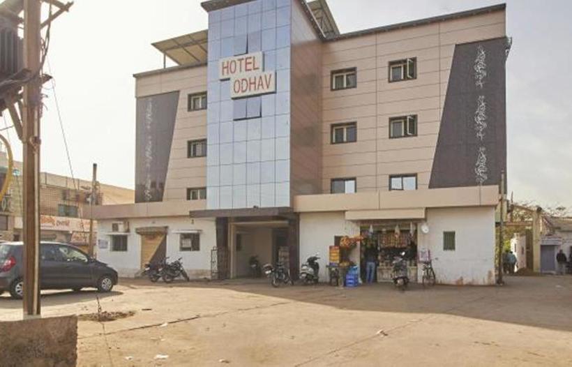 Hotel Odhav 5