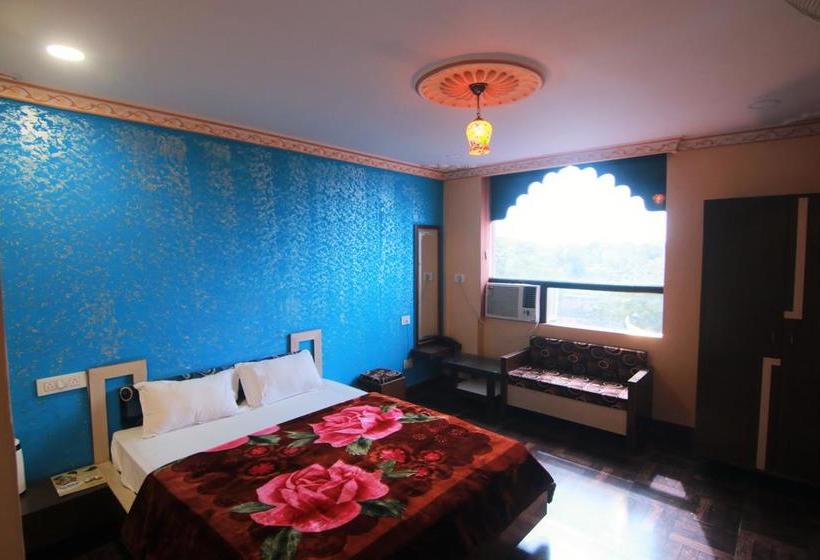 Hotel Shri Ganesh 13