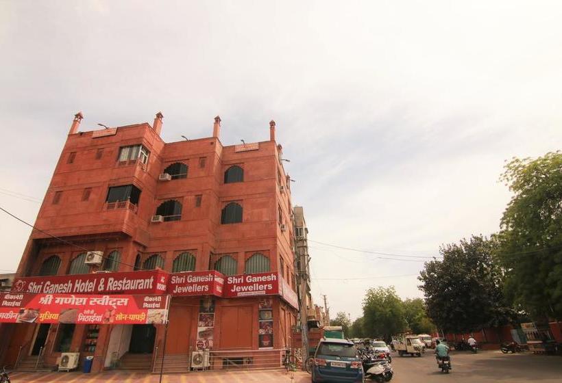 Hotel Shri Ganesh 14