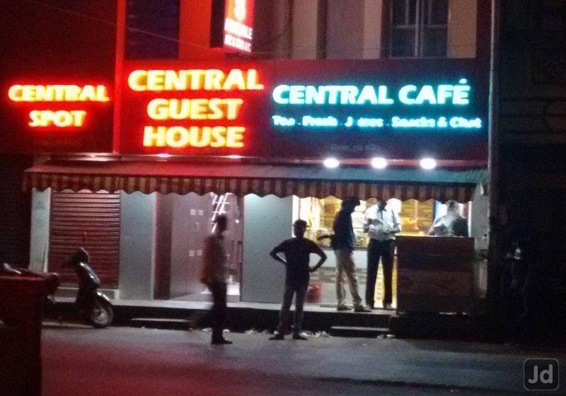 Hotel Central Guest House 6