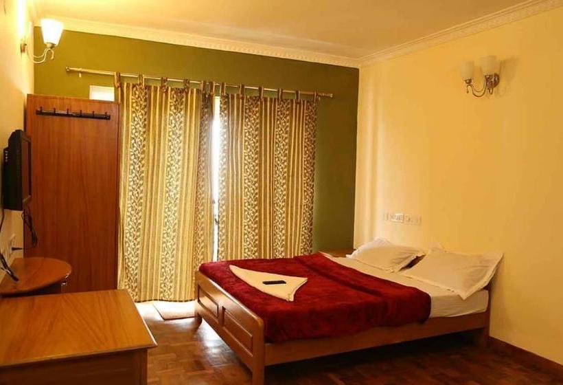 Hotel The Balaji Inn 6