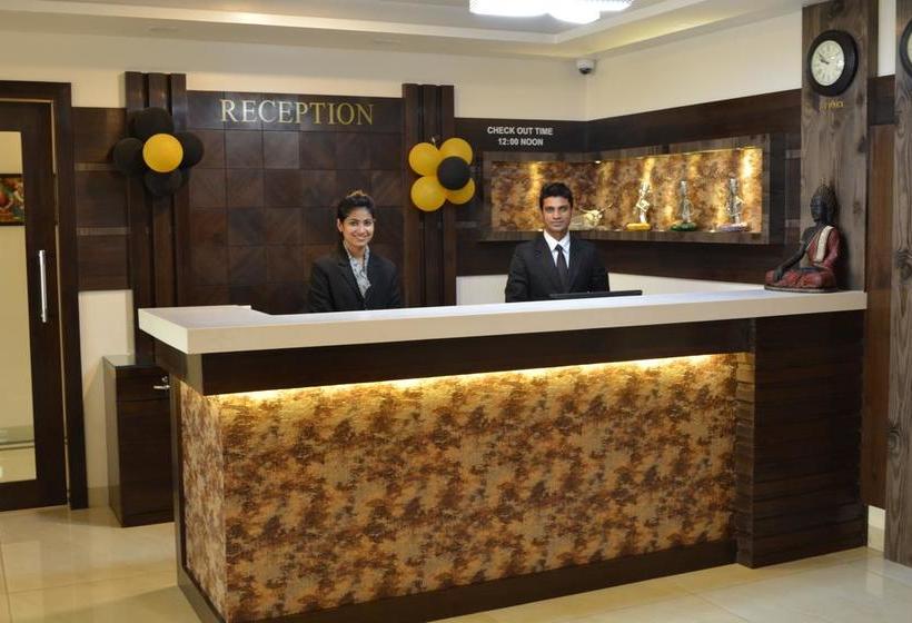 The Avr Hotels And Banquets 3