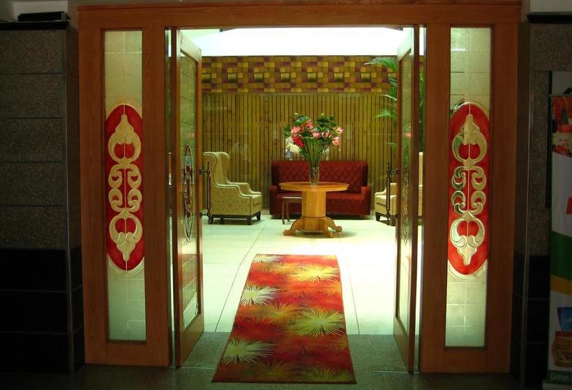 Hotel The Royal Court 18