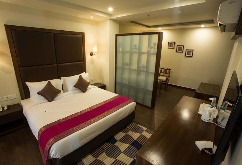 Hotel The Royal Court 3