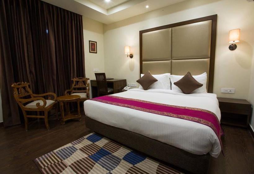 Hotel The Royal Court 7