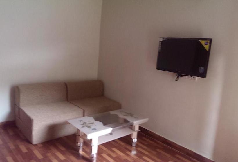 Hotel Green View Honeymoon Cottage 4