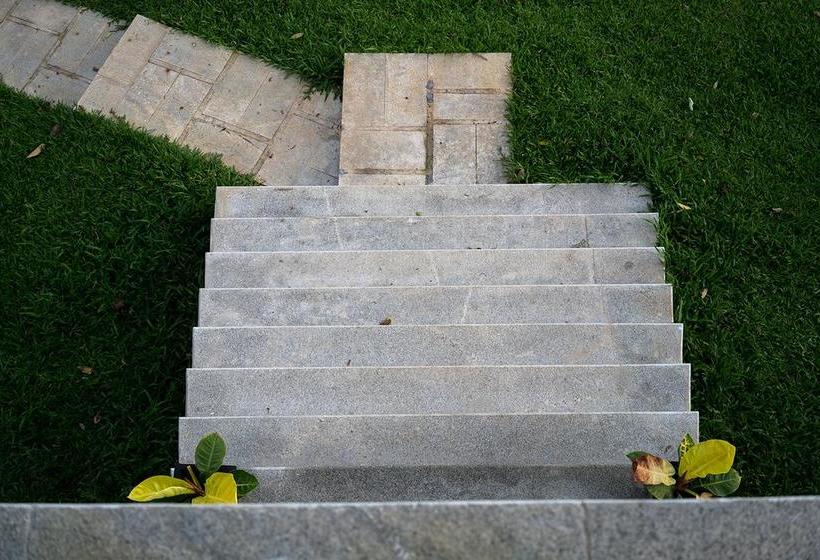 Hotel Amaana Resort Thekkady 1