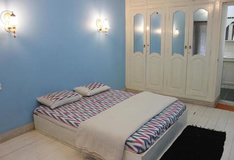 Bed and Breakfast Yogisthaan 7