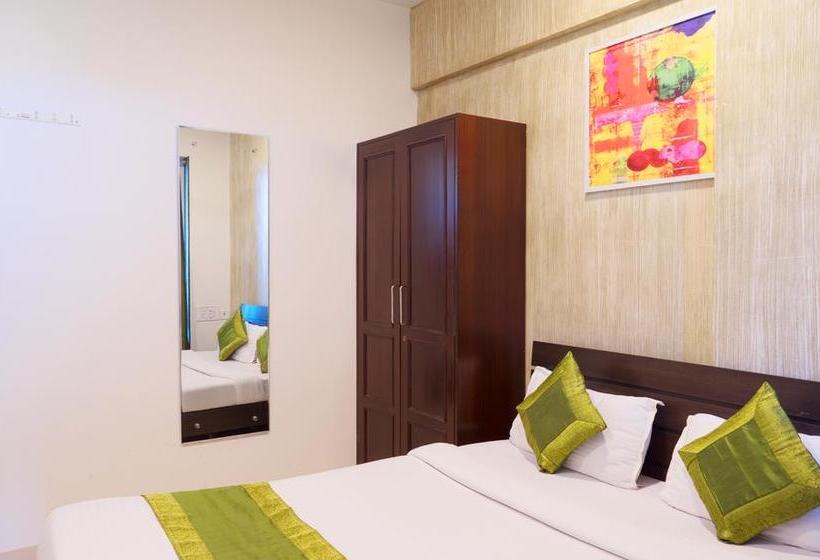 Bed and Breakfast Treebo Iris Suites 13