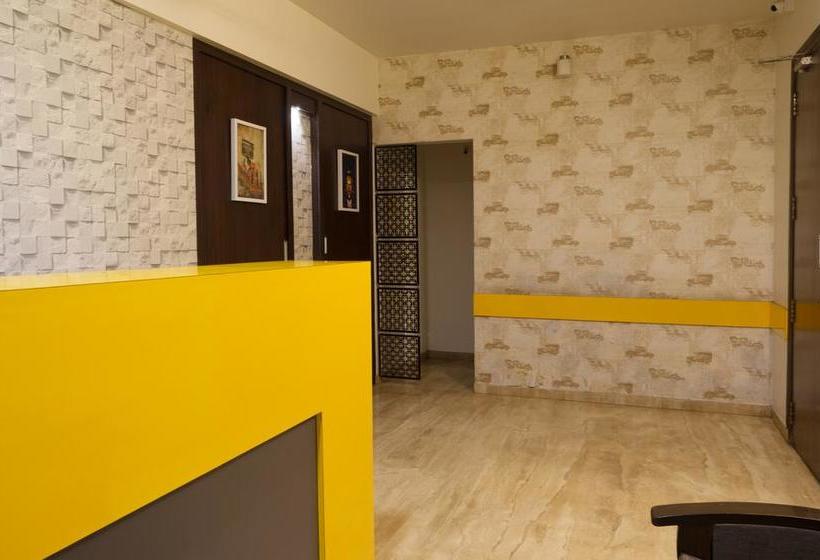 Bed and Breakfast Treebo Iris Suites 17