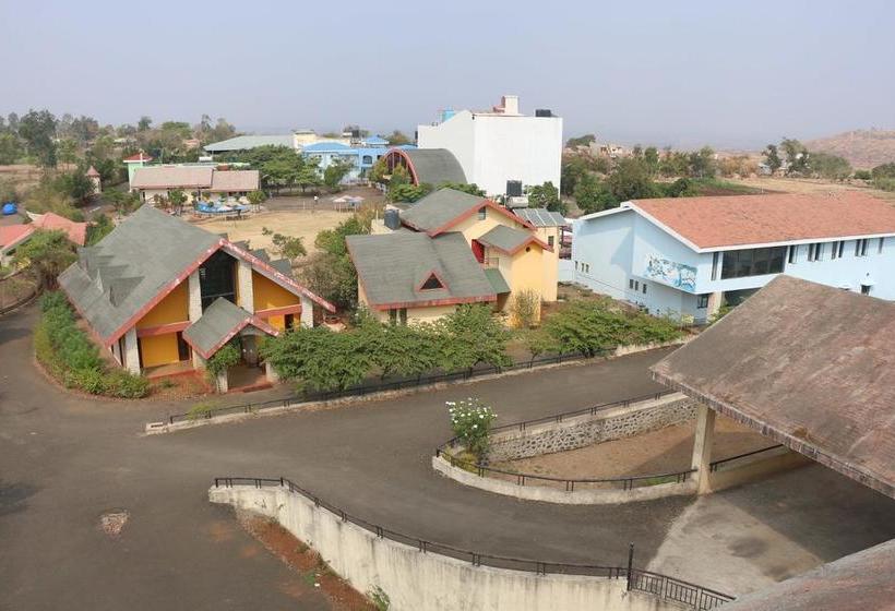 Kent Club The Hill Resort 14