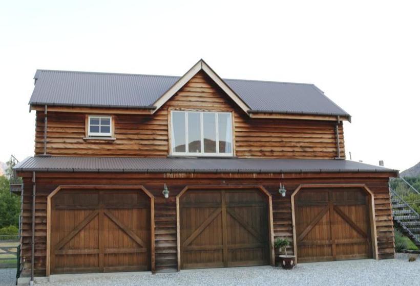 Bed and Breakfast Three Thirty 13