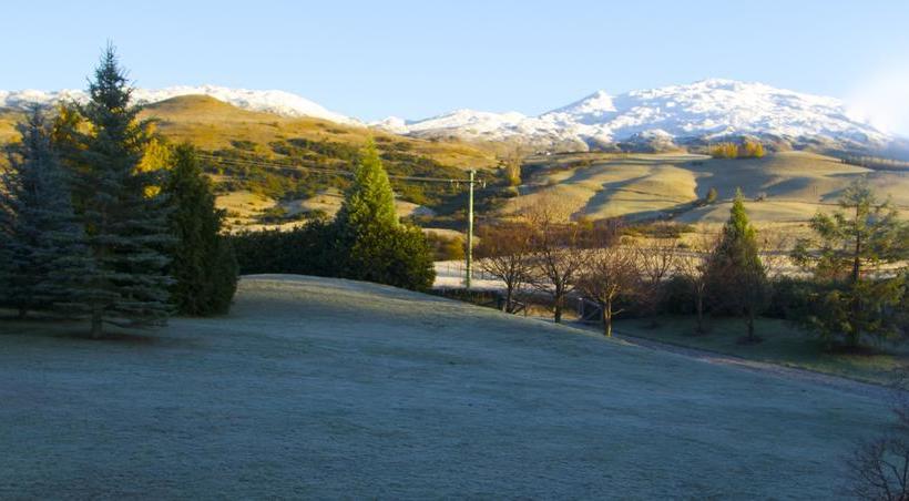 Bed and Breakfast Three Thirty 18