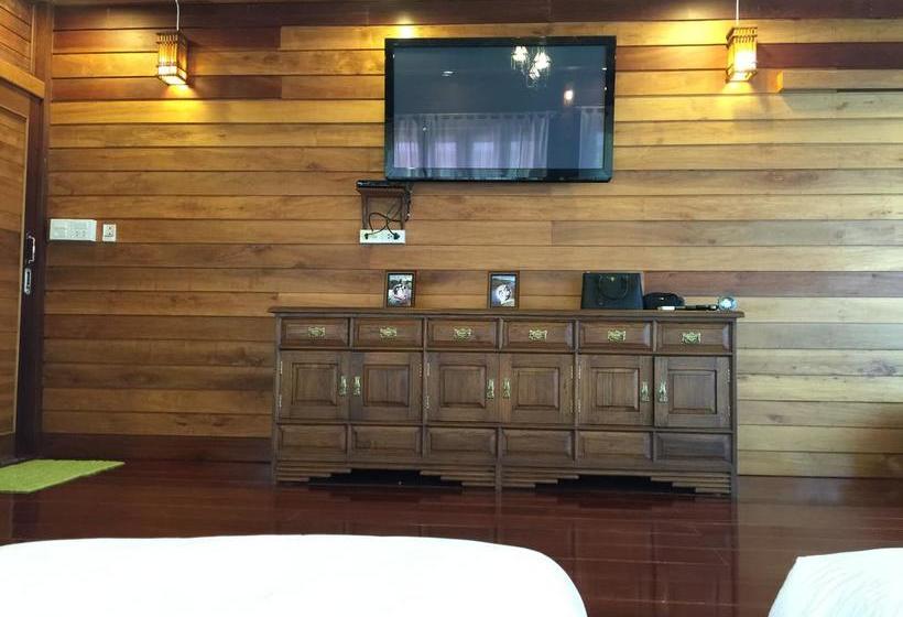 Resort Kruathai And Spa Vacation Home 10