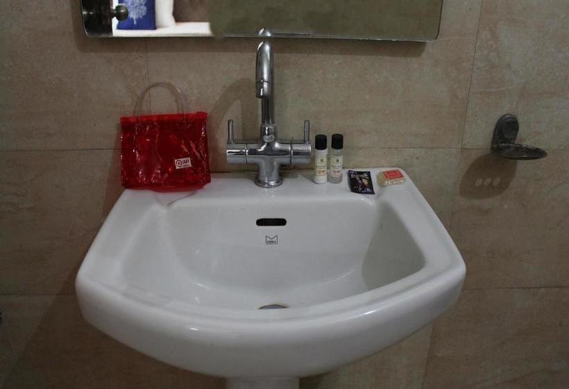 Hotel Oyo Rooms Civil Lines Rudrapur 13