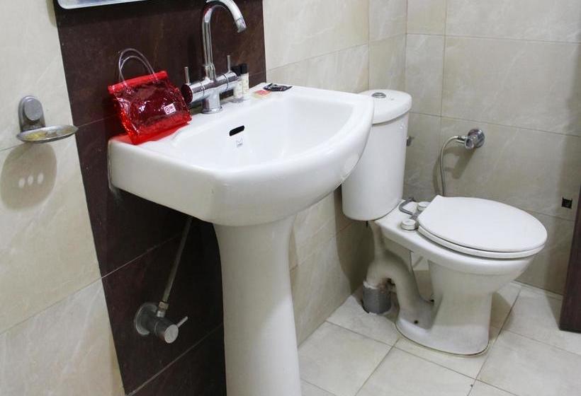 Hotel Oyo Rooms Civil Lines Rudrapur 16