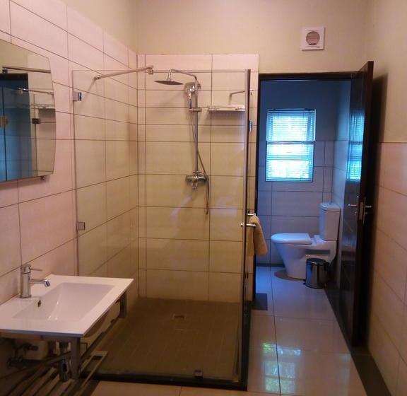 Hotel The Pillows Suite 18