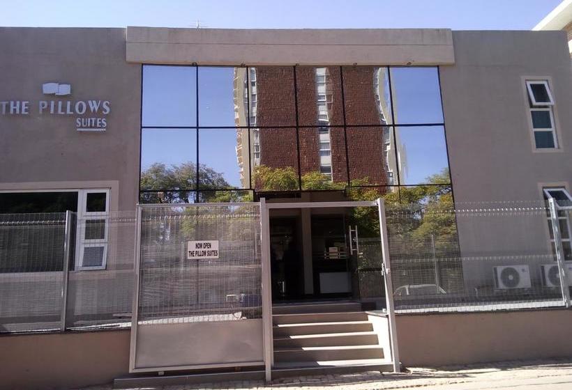 Hotel The Pillows Suite 6