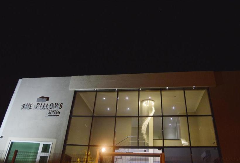 Hotel The Pillows Suite 7