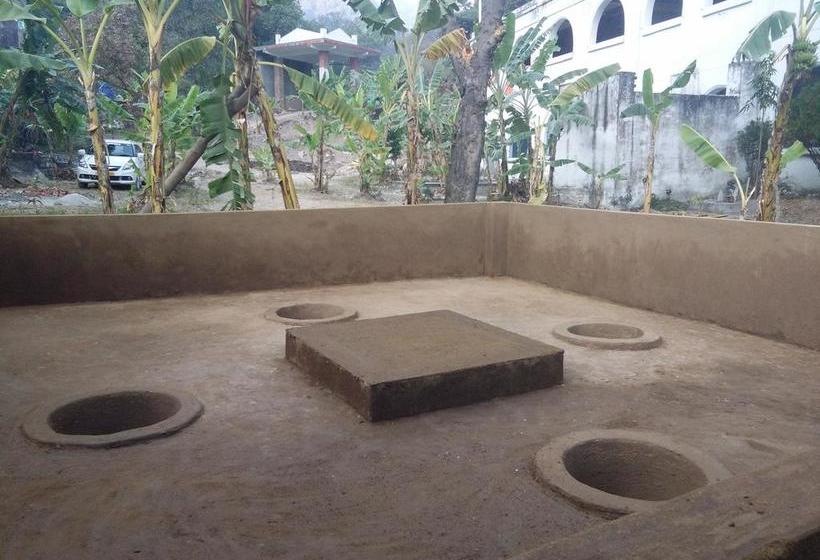 Bed and Breakfast Swami Samarpan Ashram 12