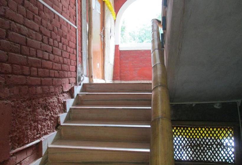 Bed and Breakfast Swami Samarpan Ashram 8