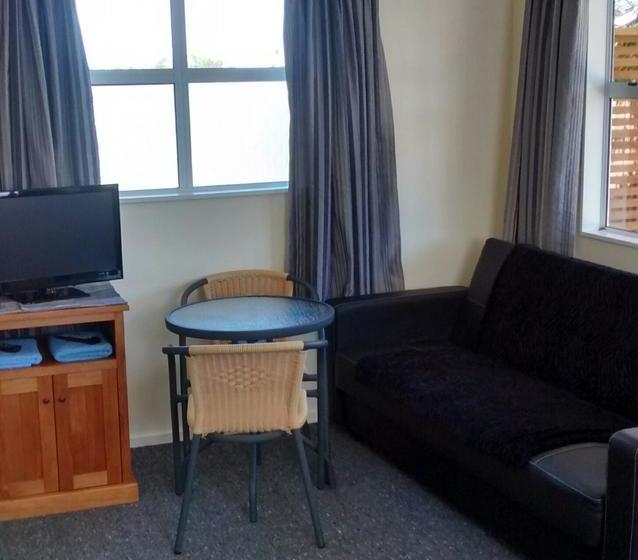 Motel Sunset Accommodation 10