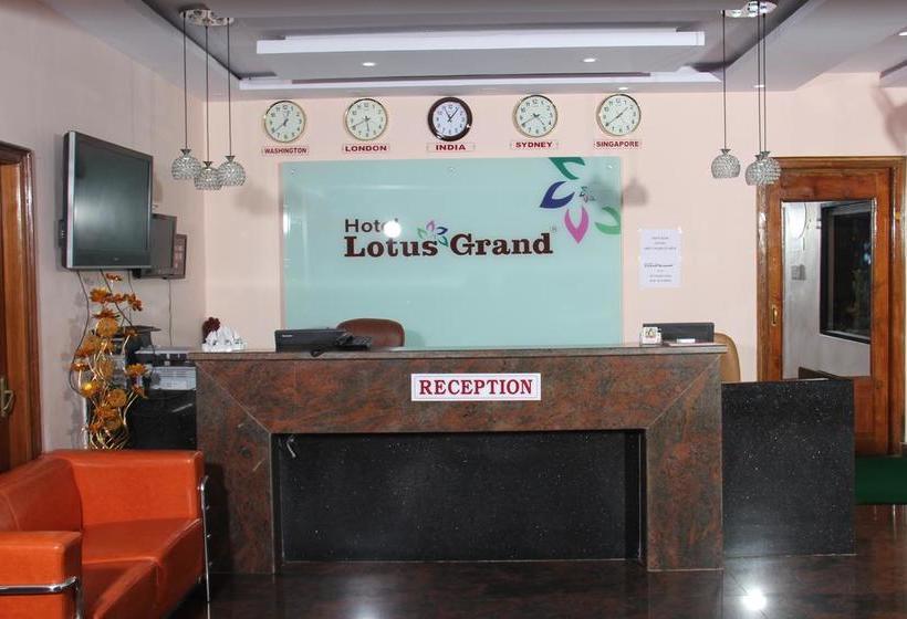 Hotel Lotus Grand 10