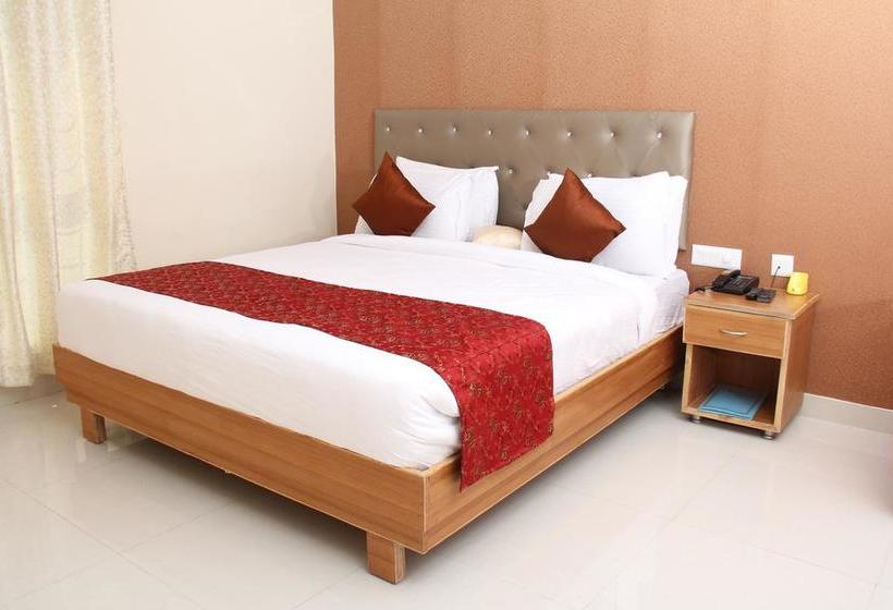 Hotel Lotus Grand 11