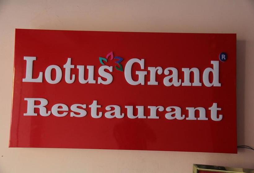 Hotel Lotus Grand 19