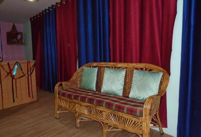 Hotel Gopal Binsar Retreat 8