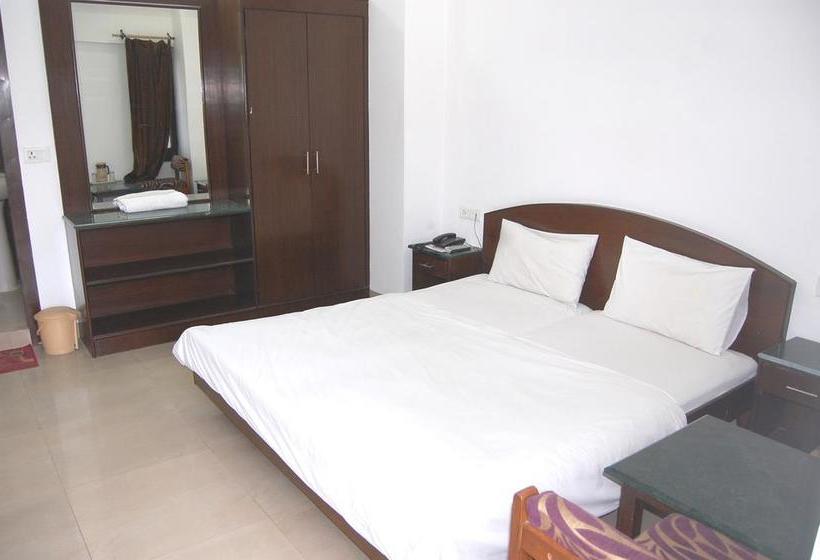 Hotel Victoria International 10