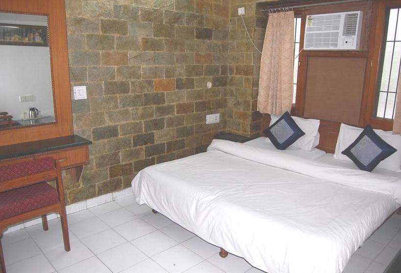 Hotel Victoria International 15