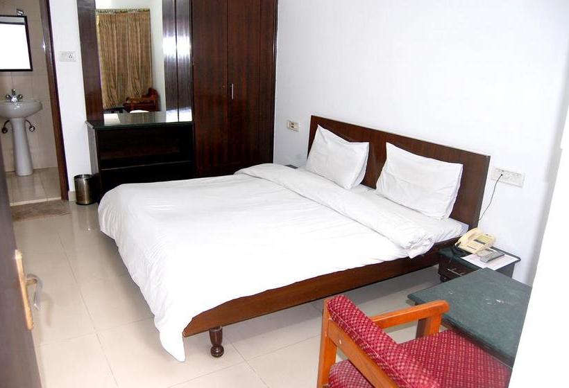 Hotel Victoria International 9