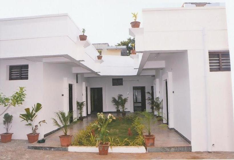 Hotel Arunaalaya Residency 8