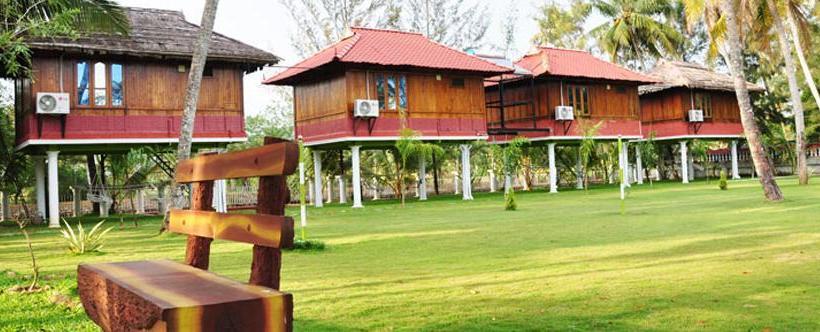 Resort Palm Grove Holidays Kerala