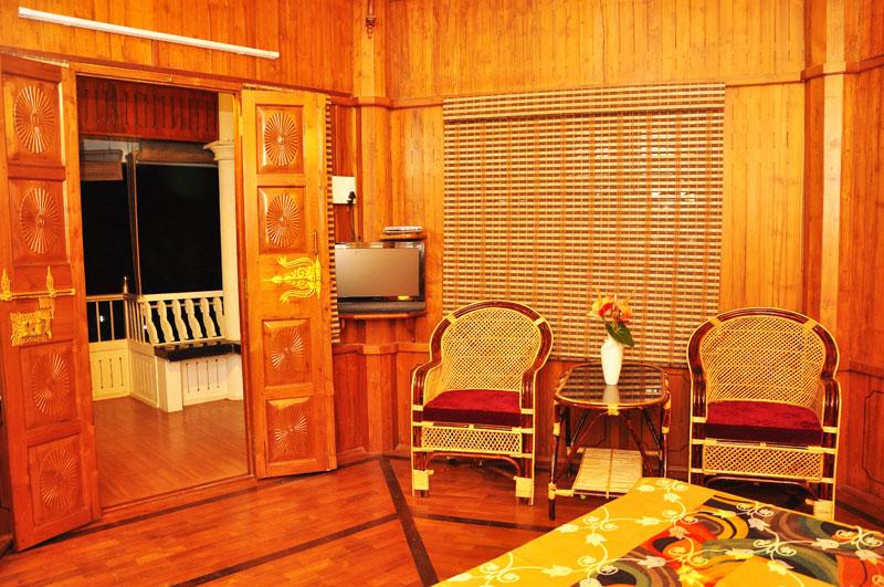 Resort Palm Grove Holidays 3