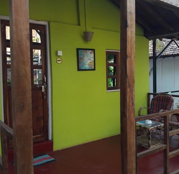 Bed and Breakfast Shiva Cottages 19