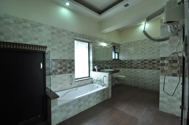 Hotel Yadu Residency 12