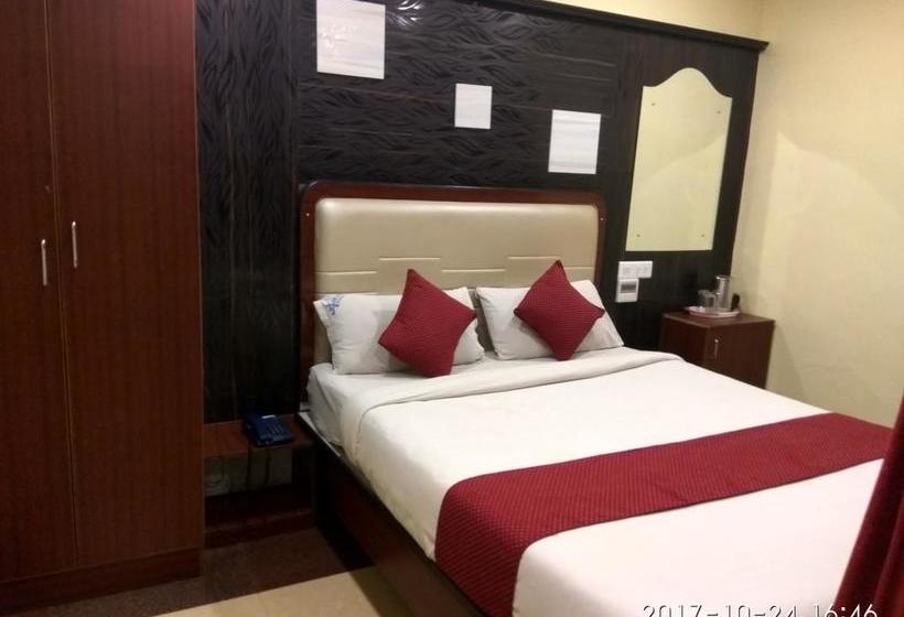 Hotel Aakash Residency 11